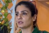 ‘Rasha nahi hai yaha pe’, says Raveena Tandon to paps outside restaurant