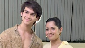 Jannat Zubair slays a casual look as she poses with brother