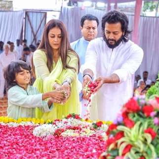 Riteish Deshmukh and Genelia Deshmukh pay emotional tribute to Vilasrao Deshmukh on his birth anniversary