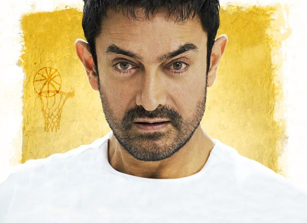 Sitaare Zameen Par first poster out; Aamir Khan returns with an uplifting tale