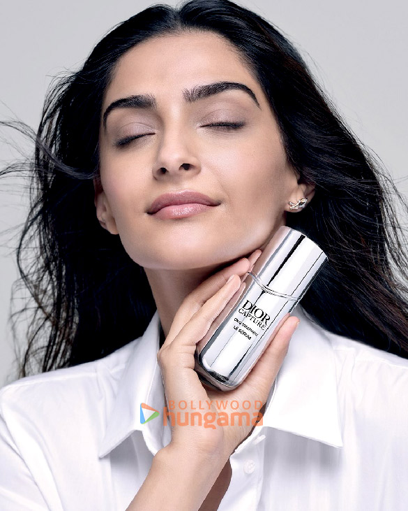 sonam kapoor ahuja 42