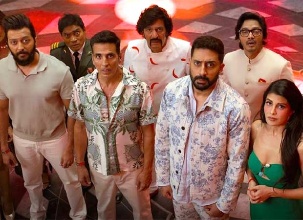 EXPLAINED: How exhibitors are dividing shows between the two versions of Housefull 5; insiders explain release strategy behind ONE-OF-A-KIND occurrence in cinema history