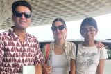 Manoj Bajpayee papped with family at the airport