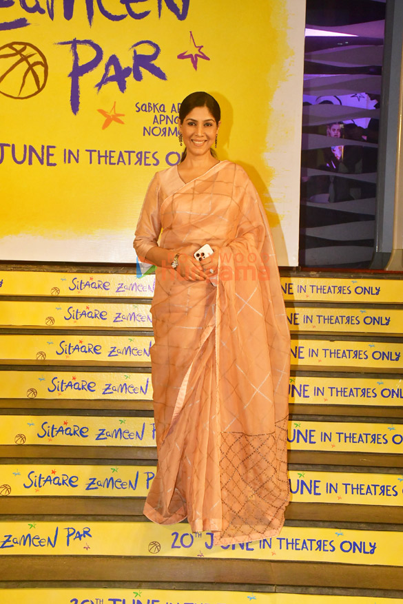photos aamir khan tiger shroff and others grace the premiere of sitaare zameen par 1043 20