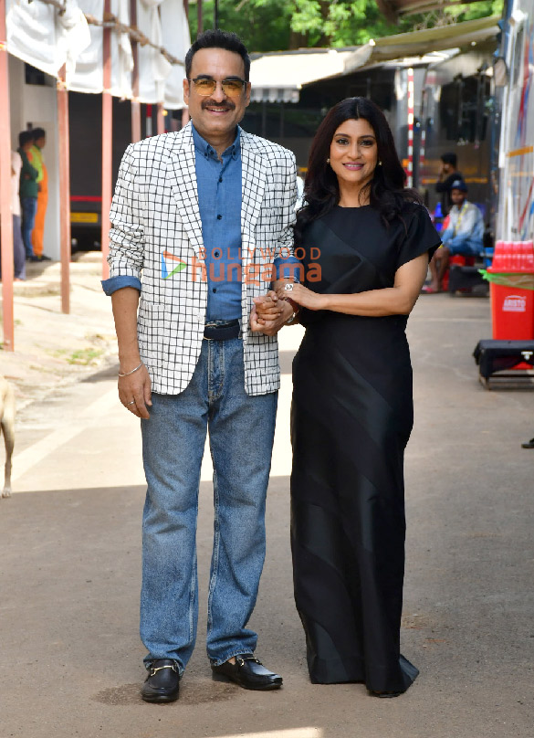 photos aditya roy kapur sara ali khan ali fazal fatima sana shaikh and others snapped promoting metro in dino on the sets of the kapil sharma show 17