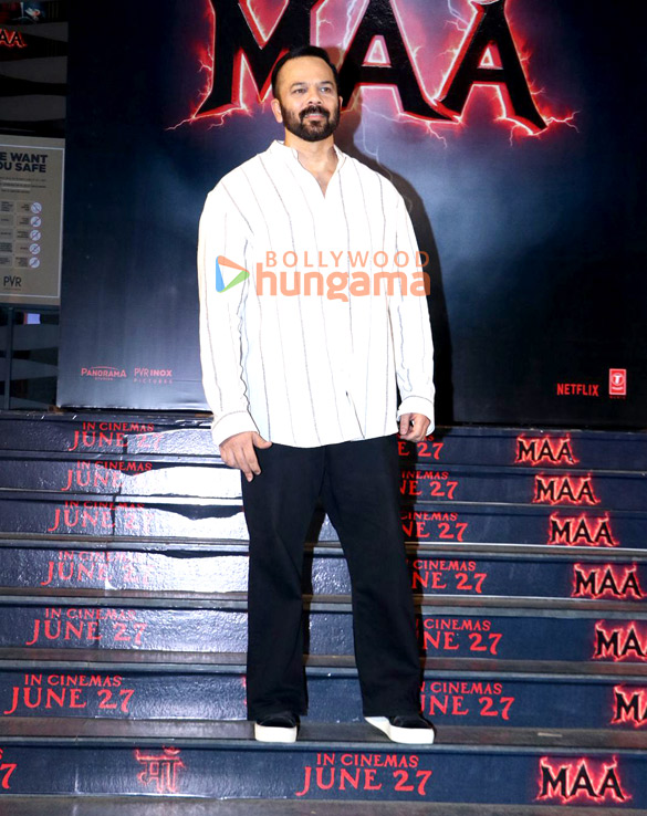 photos ajay devgn rohit shetty kajol and others grace the premiere of maa 8