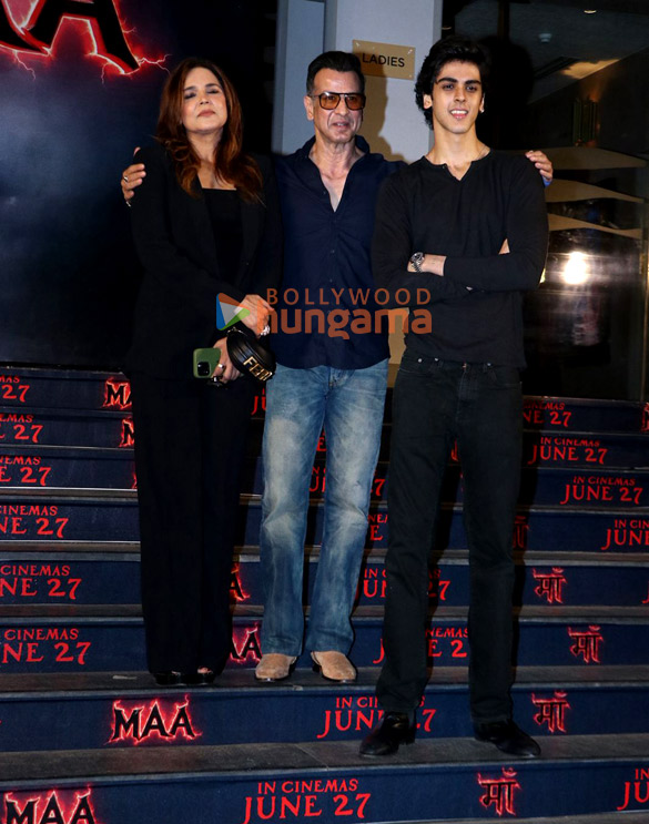 photos ajay devgn rohit shetty kajol and others grace the premiere of maa 9533 5