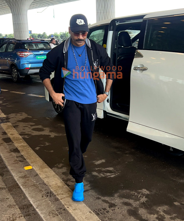 photos ashutosh rana and dhanush snapped at the airport 3