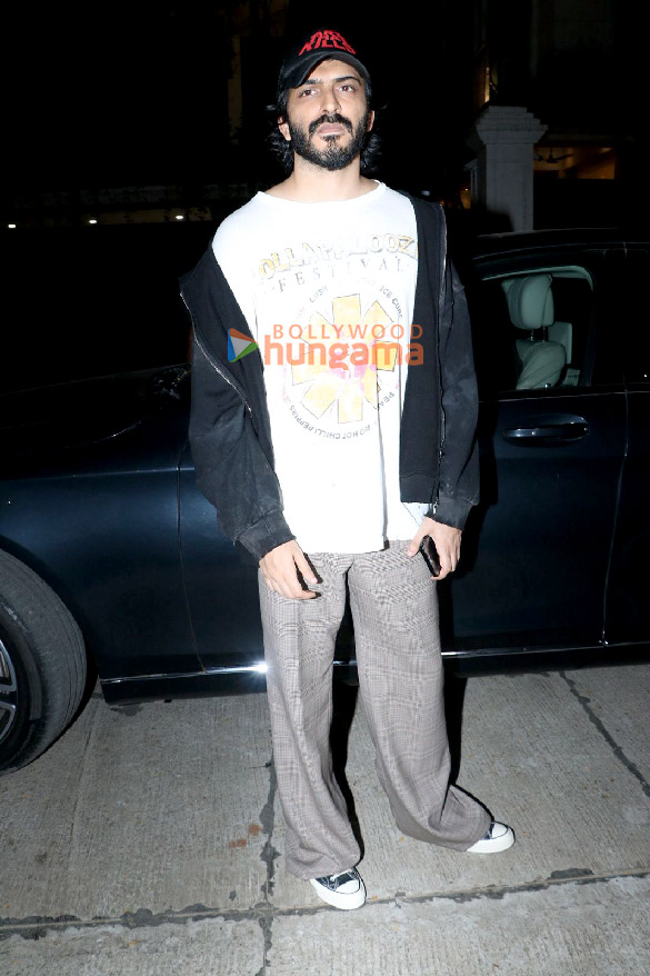 photos bhumi pednekar arjun kapoor and others snapped at anil kapoors house for sonam kapoor ahujas birthday bash 4