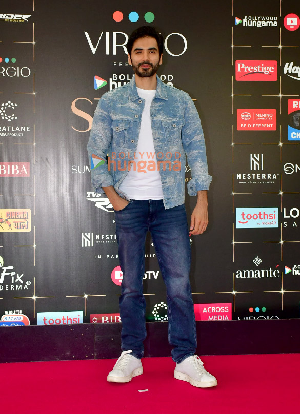 photos celebs grace the red carpet at bollywood hungama style icons summit and awards 2025 5