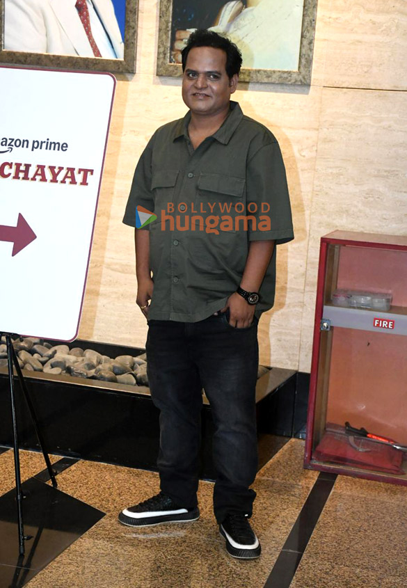 photos jitendra kumar neena gupta and others snapped at the promotions of their web series panchayat 4 6