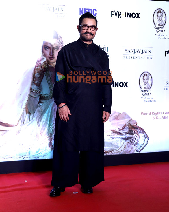 photos rekha aamir khan a r rahman alia bhatt janhvi kapoor simi garewal and others snapped at the re release premiere of umrao jaan 2 3
