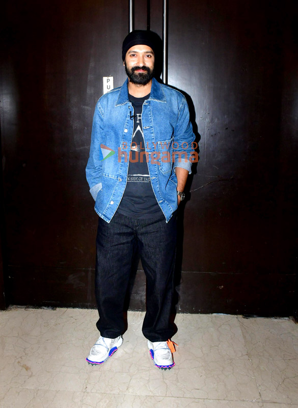 photos vikrant massey and shanaya kapoor snapped promoting aankhon ki gustaakhiyan 4 2