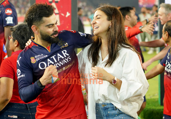 photos virat kohli and anushka sharma snapped celebrating rcb winning the ipl 2025 2
