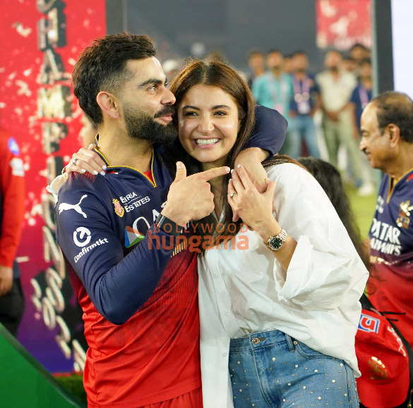 photos virat kohli and anushka sharma snapped celebrating rcb winning the ipl 2025 4
