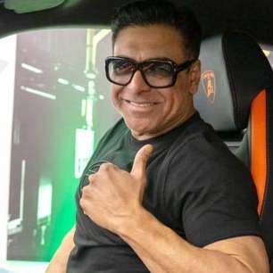 Ram Kapoor invests in a luxe Lamborghini Urus SE SUV worth over Rs 4.5 crores