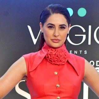 Beauty in Red! Nargis Fakhri at Bollywood Hungama's Style Icon Awards