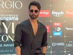 Shahid Kapoor’s satin black fit for Bollywood Hungama’s Style Icon Awards