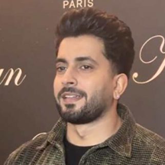 Sunny Singh smiles for paps as he poses at the red carpet