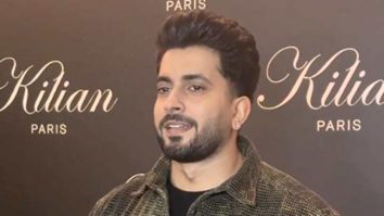 Sunny Singh smiles for paps as he poses at the red carpet