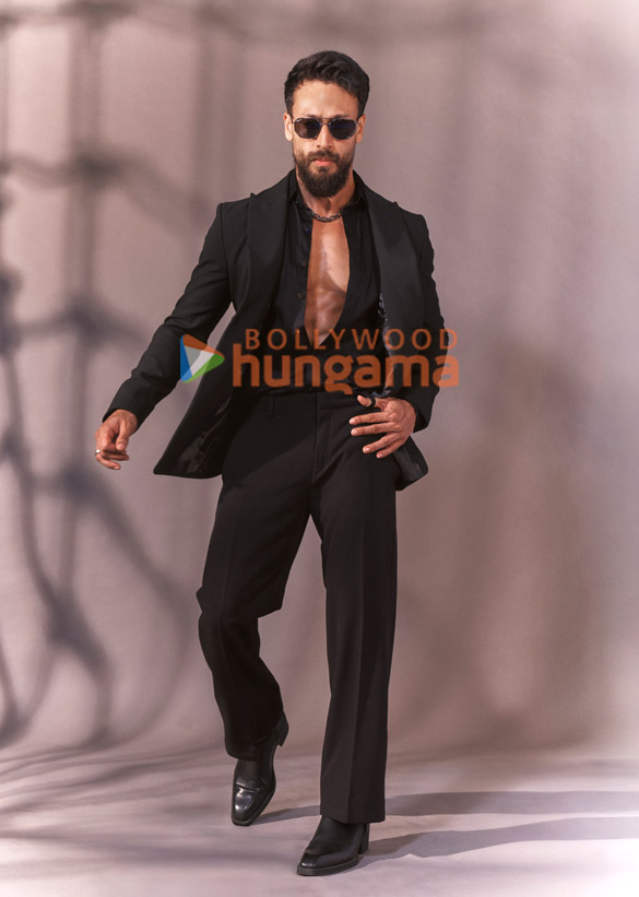 tiger shroff 6 35