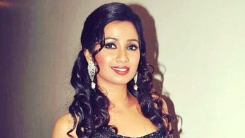 Shreya Ghoshal sings ‘Piyu Bole’ for a pregnant fan during her Amsterdam concert, watch