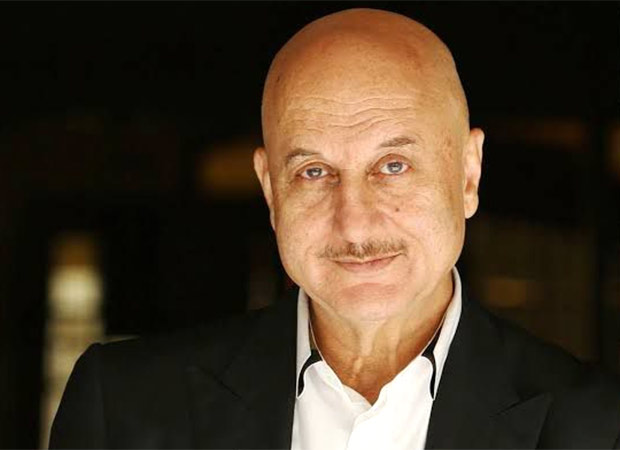 Anupam Kher reflects on old-school romance: "I was from a Hindi medium school, and I liked girls from the English medium school…"