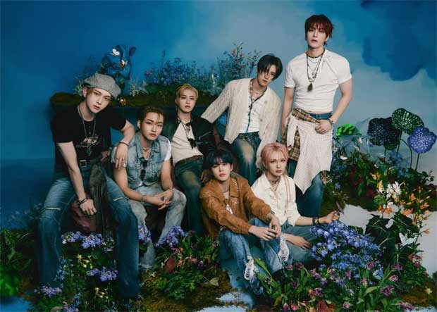 EPEX युवा अध्याय 3 में रोमांस और प्रतिबिंब को गले लगाता है: रोमांटिक युवा, उनके आने वाले युग की त्रयी का अंतिम अध्याय