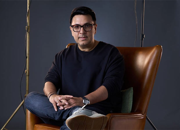 Vicky Kaushal, Kriti Sanon, and others appreciate Dinesh Vijan for Maddock Films changing the game in Hindi Cinema: “Dinesh sees the film and its trailer in the narration” 