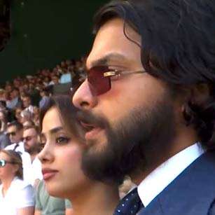 Janhvi Kapoor and Shikhar Pahariya spark buzz at Wimbledon 2025 Semi-Final; viral pics fuel romance rumours again