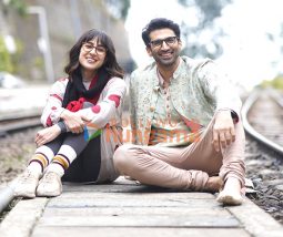 Metro... In Dino on the sets