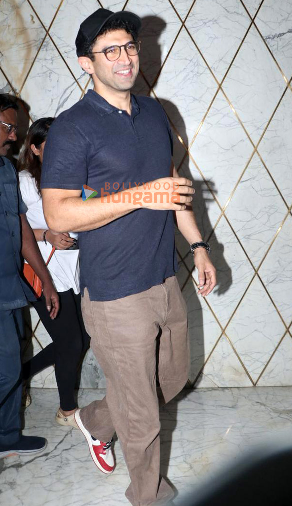 Photos: Aditya Roy Kapur snapped in Andheri Photos: Aditya Roy Kapur snapped in Andheri