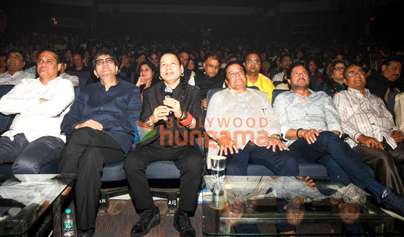 photos anup jalota gayatri asokan devangana chauhan and others snapped at kailash khers birthday celebration at 9th edition of nayii udaan 3