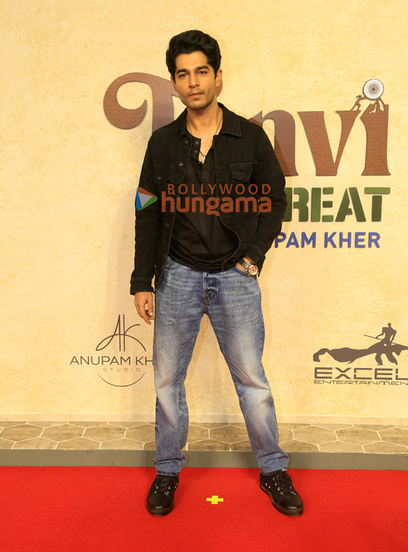 photos anupam kher shubhangi boman irani and others grace the premiere of tanvi the great 24