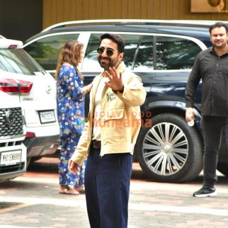 Photos: Ayushmann Khurrana snapped in Andheri