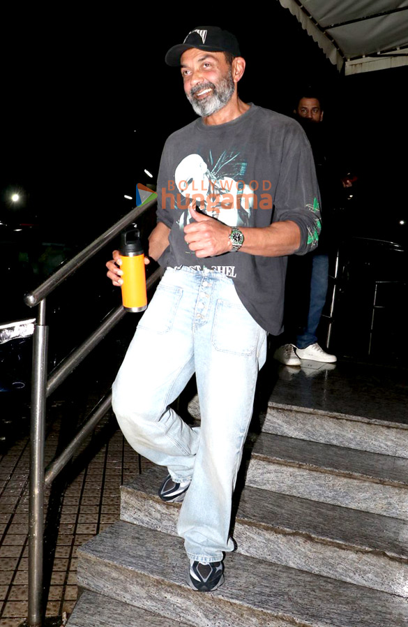 Photos: Bobby Deol spotted with son at Juhu PVR