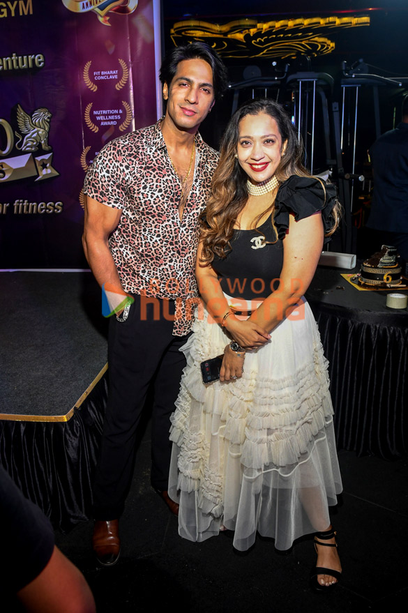 photos celebs snapped at nitrro bespoke fitness gyms 6th anniversary celebration 12