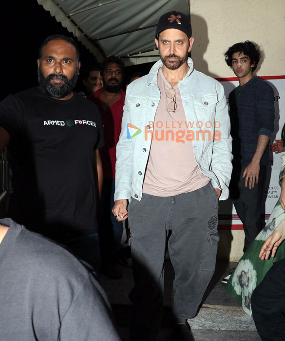 photos hrithik roshan spotted with saba azad at juhu pvr 1 2