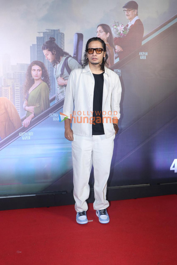 photos kartik aaryan vidya balan aditya roy kapur fatima sana shaikh and others grace the premiere of metro in dino 12230 8