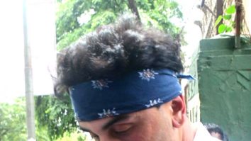 Photos: Ranbir Kapoor snapped in Bandra