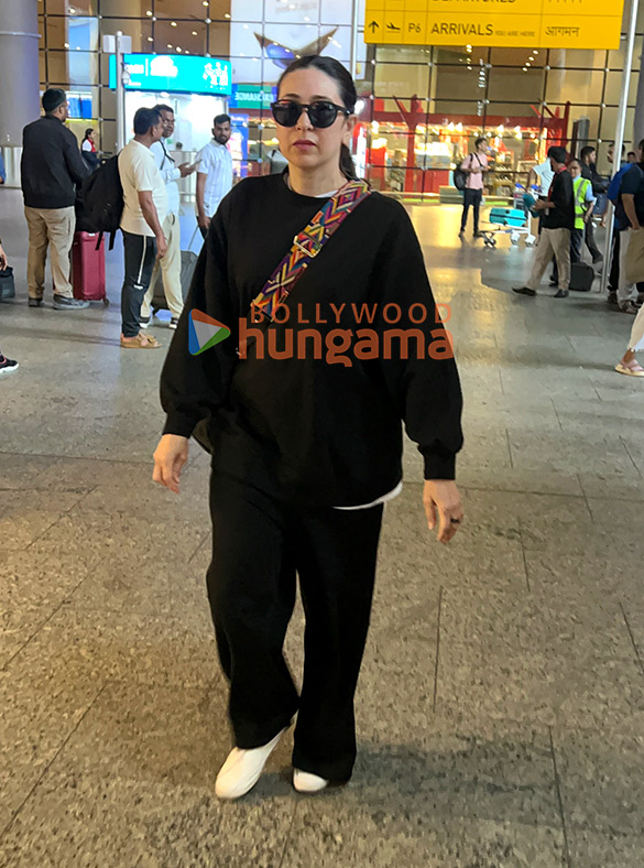photos urvashi rautela and karisma kapoor snapped at the airport 2