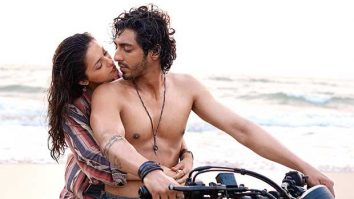 Trade experts praise Saiyaara’s lead actors, Ahaan Panday and Aneet Padda, and discuss what lies next for them: “Woh jo launde ro rahe hai na theatre mein, woh apne aap ko Ahaan Panday mein dekh rahe hai; Aneet also left an impression… casting is perfect and it worked with the audience”
