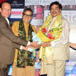 Shatrughan Sinha, Poonam Sinha and Subhash Ghai unveil the latest issue of ‘Society Achievers’ magazine - Part 2