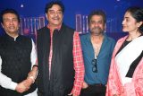 Shekhar Suman, Geetika Tyagi, Shatrughan Sinha, Anees Bazmee and others snapped attending the upcoming play ‘Ek Mulaqat’