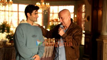 On the the sets of the movie Tanvi The Great