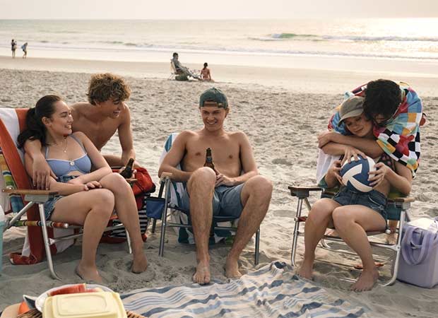Author Jenny Han and Lola Tung hint at heartaches and surprise endings for the final season of The Summer I Turned Pretty