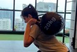 Zareen Khan’s majboori wala workout be like