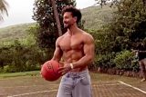 Tiger Shroff just don’t know how to miss