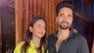 Love birds Rakul Preet Singh & Jackky Bhagnani papped post dinner date