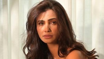 Daisy Shah calls out objectification in Kannada films; says, “A fruit salad or a vegetable salad was being made on the heroine’s navel” Daisy Shah calls out objectification in Kannada films; says, “A fruit salad or a vegetable salad was being made on the heroine’s navel”